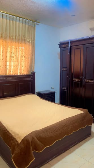 مزرعة فاخرة للبيع فرصة استثمارية على طريق المطار - 5