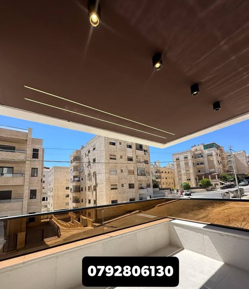 شقق للبيع بإطلالة مميزة وموقع راقي في الجبيهة - 4