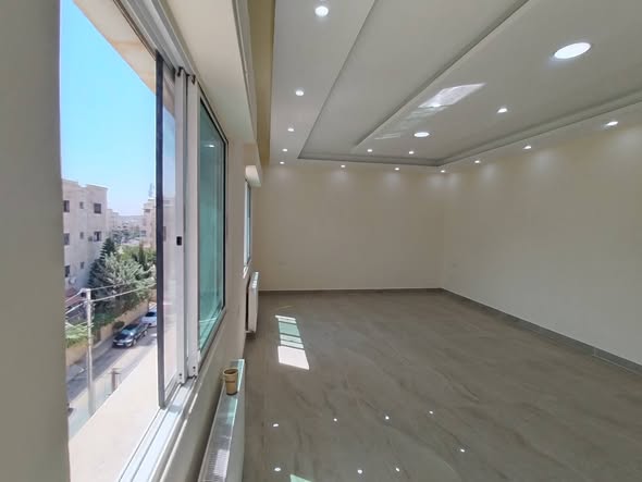 شقة فاخرة في الجاردنز بإطلالة مميزة وموقع حيوي - 3