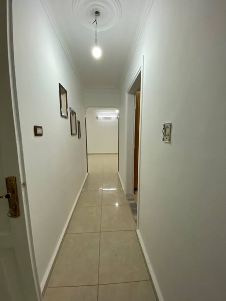 شقة فاخرة للبيع في طبربور - 220م² بسعر مميز - 2