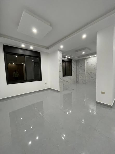 شقة فاخرة للبيع في عمان، طريق المطار - 3