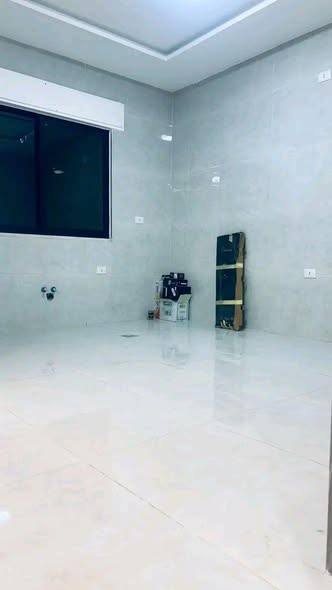 شقة فاخرة للبيع على طريق المطار! - 3