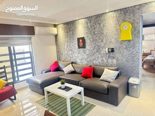 شقة مفروشة فاخرة للإيجار في السابع - 3