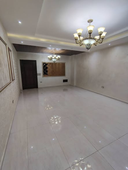 شقة فاخرة للبيع في إربد بمساحة 265م - 4