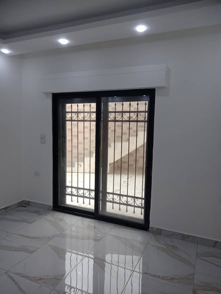 شقة فاخرة في الزهور 135 متر - كاش أو تقسيط - 4
