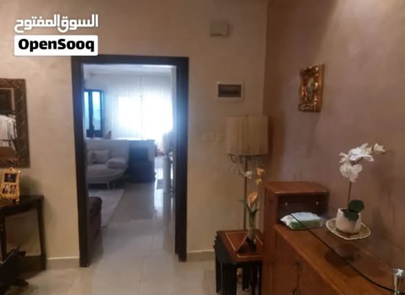 شقة فاخرة للايجار في ضاحية الرشيد مع اطلالة رائعة - 4