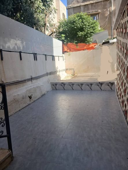 شقة مجددة بالكامل للإيجار في شارع الاستقلال - 2
