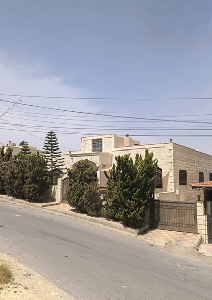 بيت مستقل للبيع في ماركا المرقب - فرصة استثمارية - 2