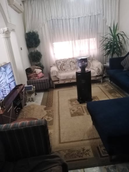 شقة للبيع بسعر حرق في السابع - فرصة استثمارية مميزة - 3