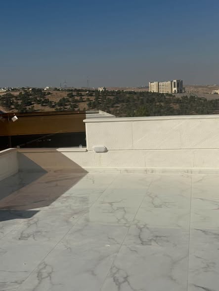 شقة فاخرة مع رووف للبيع في طبربور - 2