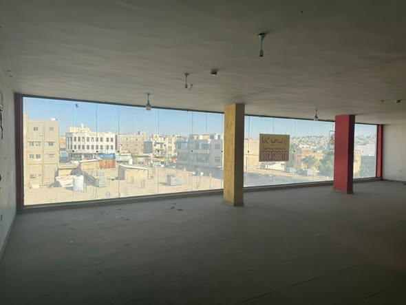 طابق فاخر للإيجار في الوحدات بمساحة 300م - 2
