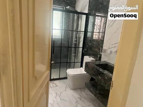 شقة طابقية فاخرة للإيجار في الجبيهة - 3