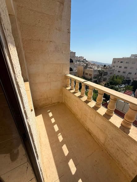 شقة سكنية فاخرة للإيجار في الكرسي - 2
