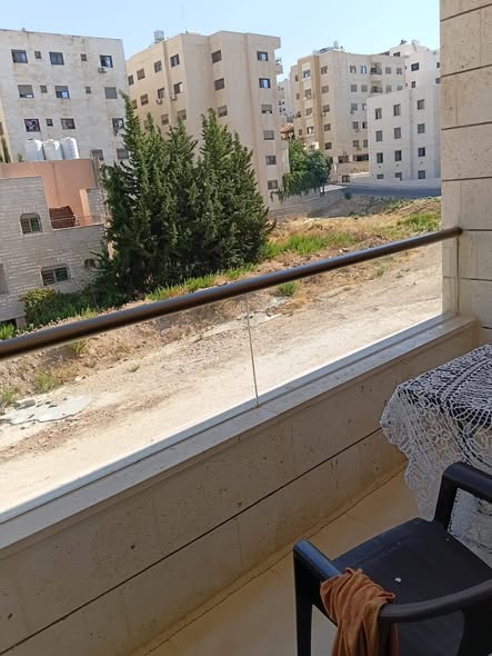 شقة فاخرة للبيع في شفا بدران - موقع مميز - 4