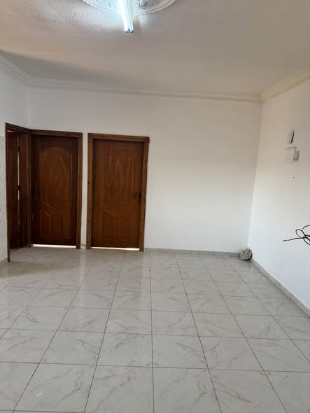 شقة عائلية للايجار في جبل الزهور - طابق ثاني - 3
