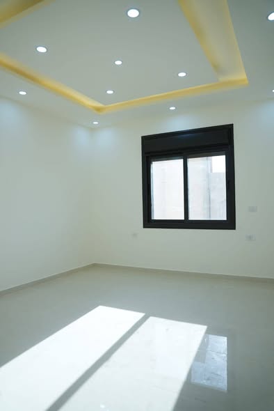 شقة فاخرة للبيع في إربد - دوار صحارى - 4