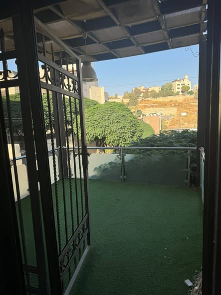 فيلا فاخرة للإيجار في دابوق - 3 غرف ماستر مع بلكونة - 2