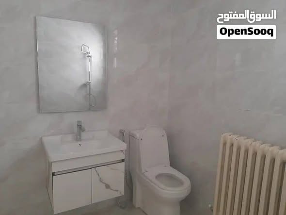 شقة مجددة فارغة للإيجار في الشميساني - 4
