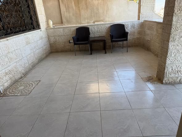 شقة للإيجار بمدخل مستقل في حي الأطباء - 4