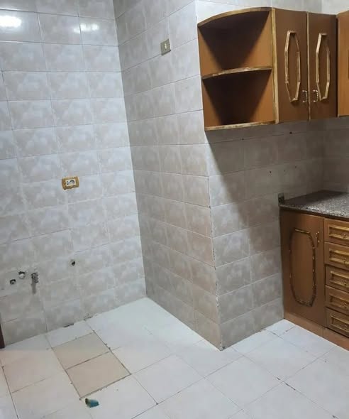 شقة فاخرة للإيجار في أم السماق - 3