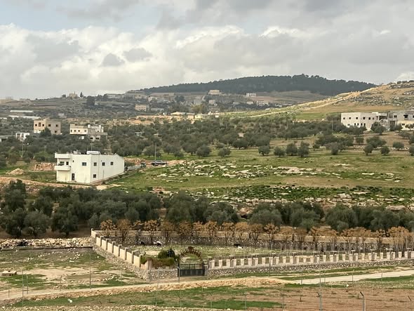 فرصة استثمار وسكن لا تعوض في جرش - عنيبة - 4