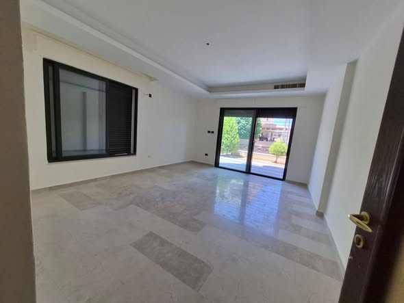 شقة فاخرة للإيجار في ضاحية النخيل