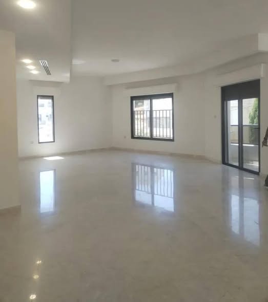شقة طابقية فاخرة للإيجار في دابوق – 320م - 5