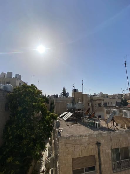 شقة فاخرة غير مفروشة في جبل اللويبدة - 5