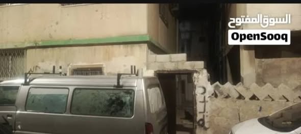 عمارة استثمارية كاملة للبيع في جبل الزهور - دخل مضمون