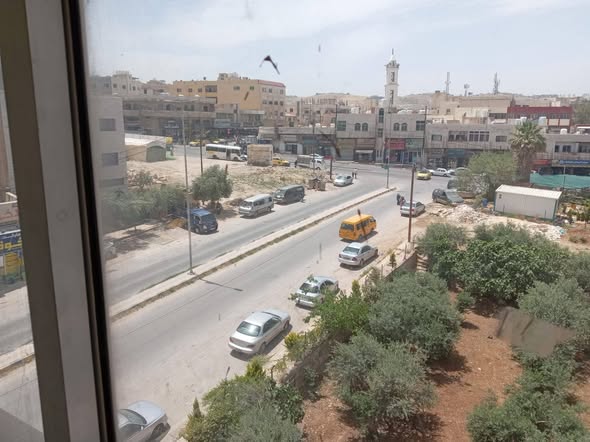 شقة مميزة للبيع بمساحة 121م² في موقع استراتيجي