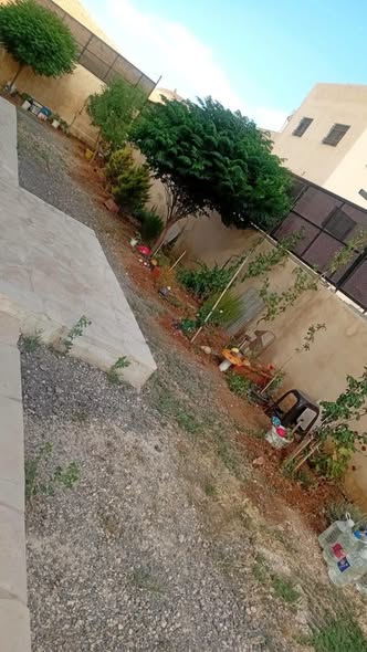 بيت مستقل للبيع في وادي القطار - 4