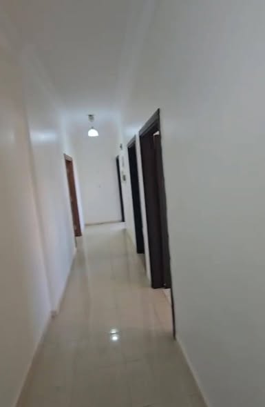 شقة فاخرة في ضاحية النخيل طريق المطار - 5