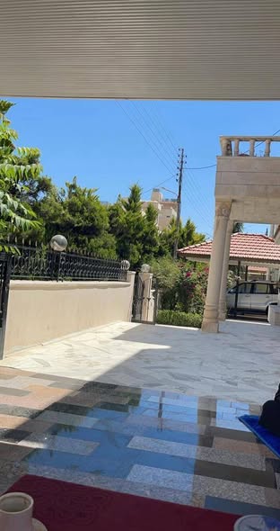 فيلا فاخرة للبيع في دابوق - 3